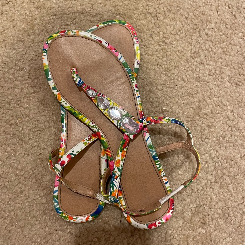 Floral Design Sandals